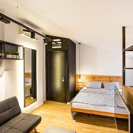 Atomic 2 Apartment Belgrade Exterior photo